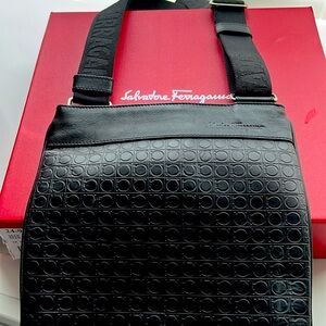 Salvatore Ferragamo unisex cross body bag
